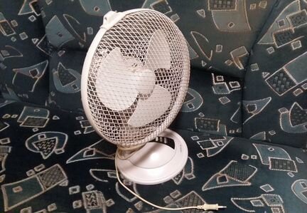 Вентилятор настольный polaris (USA)