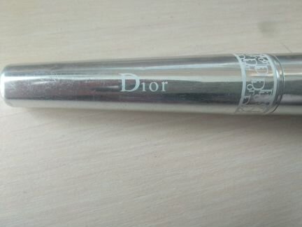 Кисть Dior