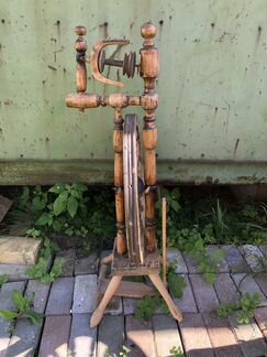 Прялка старинная с колесом, конец 19 нач. 20 века