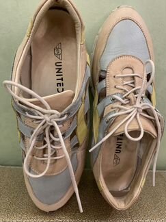 Кроссовки летние, р.38