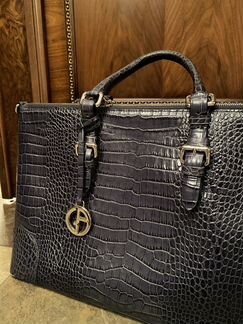 Сумка Giorgio Armani с тиснением под крокодил