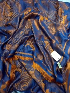 Шейный платок (шарф, шаль) новый, с этикеткой