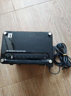 NAS Level One FNS-5000B (qnap TS-201)