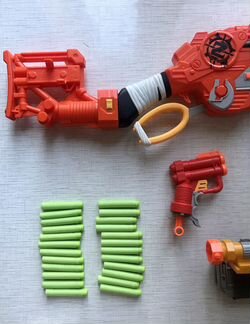 Nerf zombie strike выживший