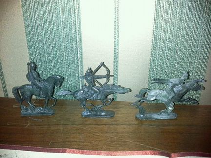 Продам солдатиков