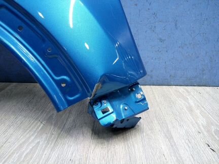 Крыло переднее правое Renault Kaptur 2016