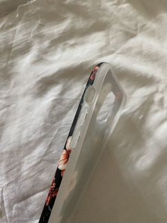 Абсолютно новый чехол для iPhone 11