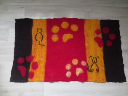 Домик,коврик валянный для кошки,собачки