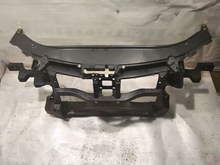 Панель радиатора (телевизор) 1.6-2.0 Passat B6