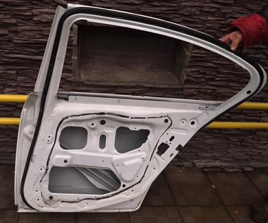 BMW 5 F 10 / F 11 Дверь задняя правая 7206114