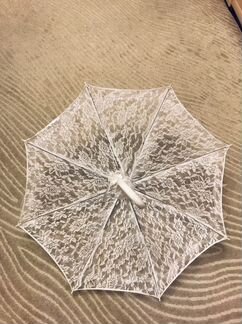 Свадебный зонт (белый кружевной)