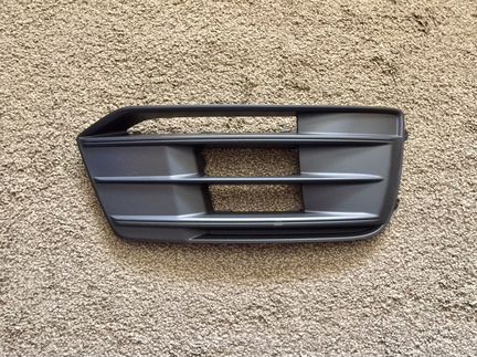 Решетка бампера левая, правая Audi Q5 FY