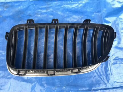 Правая решетка радиатора для бмв 535 14-16