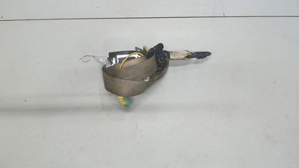 Ремень безопасности левый задний Volkswagen Touare