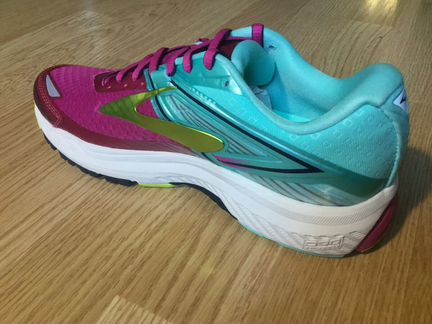 Кроссовки brooks ravenna 8