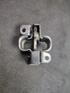 Замок капота Mercedes W211 E211 M272 3.0 2006