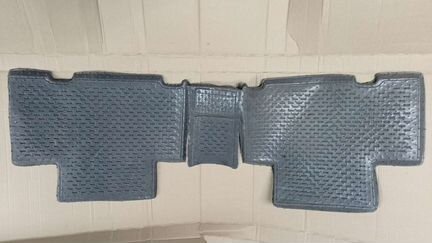 Коврик задний для Toyota Rav4