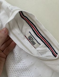 Свитер белый Tommy Hilfiger