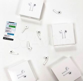 Наушник левый, правый и футляр Apple AirPods