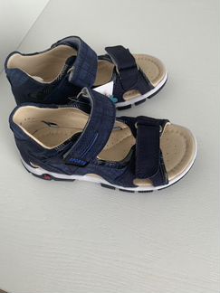 Сандалии