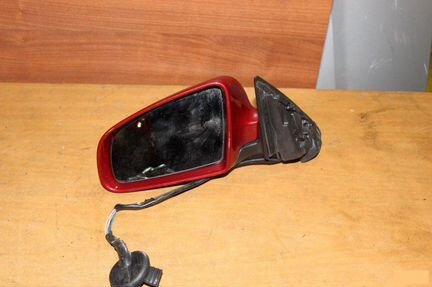Зеркало левое Audi A3 8P1