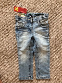 Вещи на девочку до года