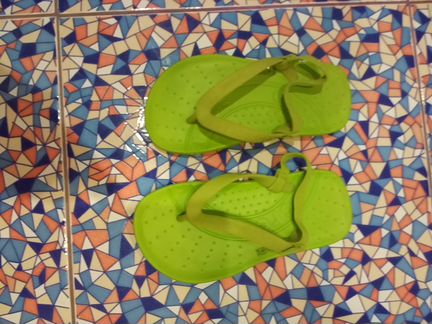 Шлепки крокс crocs c10-11