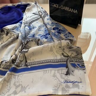 Шёлковый палантин Dolce Gabbana