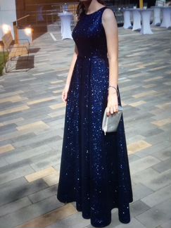 Вечернее платье