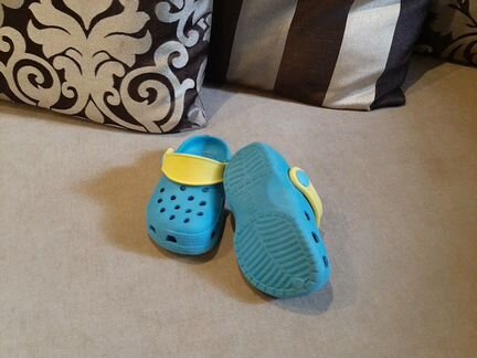 Crocs