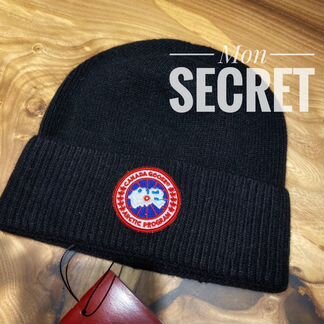 Мужская шапка Canada Goose