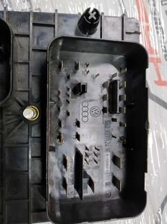 Блок предохранителей audi volkswagen skoda. golf g