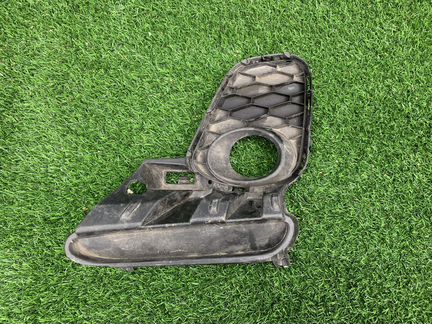 Рамка птф Mazda 3 BL левая