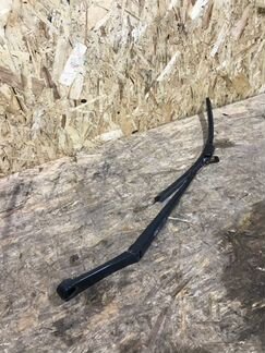 Поводок дворника левый Hyundai Ix 35 G4KD 2013