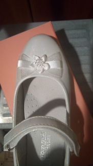 Туфли белые для девочки р.32