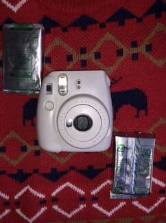 Плёночный фотоаппарат instax mini 9
