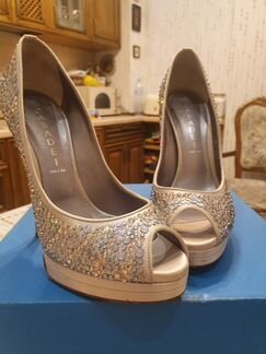 Туфли Casadei
