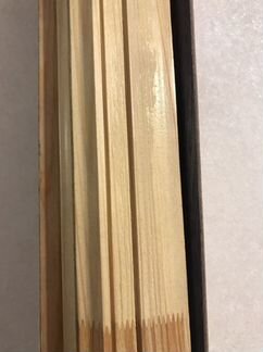 Плинтуса (коричневые) из натурального дерева