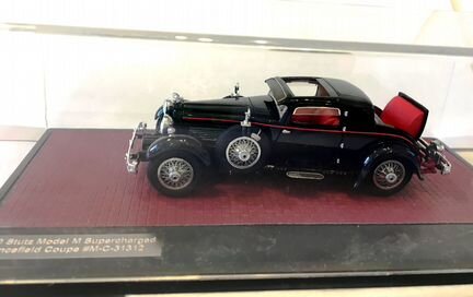 Модель автомобиля 1:43. Stutz Model M. Matrix