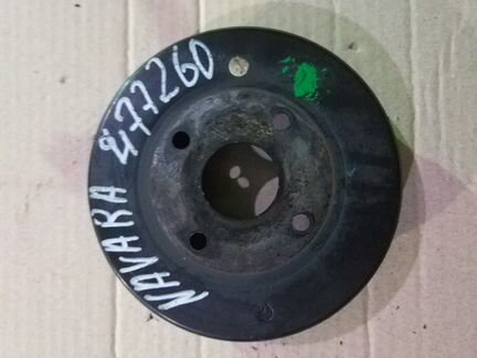 Шкив помпы Nissan Navara YD25ddti 2.5DTi 21051EB30