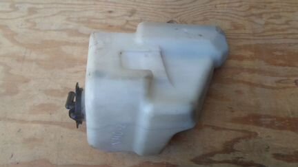 Расширительный бачок Тойота Камри 40 Toyota Camry