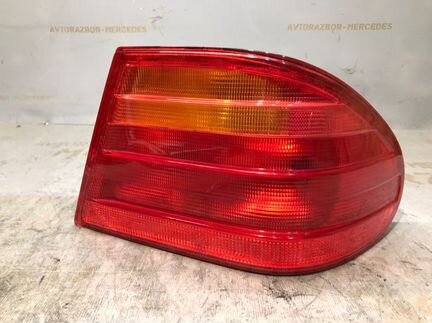 Фонарь задний правый Mercedes E-Class W210 112.941