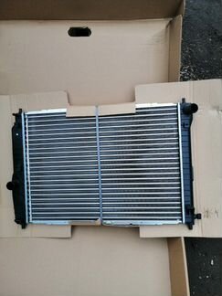 Радиатор охлаждения Chevrolet Aveo, Т-250 механика