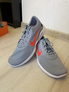 Nike 14 US