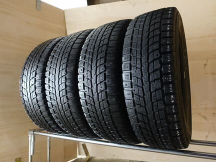 235 55 18 Dunlop SP Winter ICE 01 1u00T
