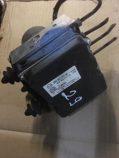 Блок абс Ауди Q5 8R0907379AE 8R0614517BM