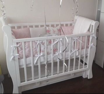 Кровать с матрасом