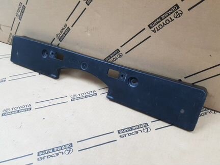 Площадка под гос. номер передняя Toyota Highlander