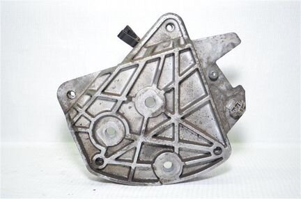 Кронштейн блока Изитроник Opel Astra H